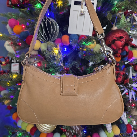 Coach Y2k Shoulder Bag - Picture 2 of 15